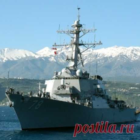 Пользователи соцсетей высмеяли американскую развалюху в Чёрном море.