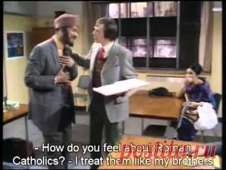 Learning English comedy - sitcom - videos - subtitles - series