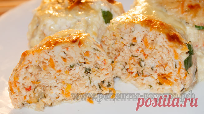 Нежные, сочные тефтели из куриного фарша в сметанной подливке с овощами!