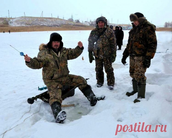 У зимней лунки с 