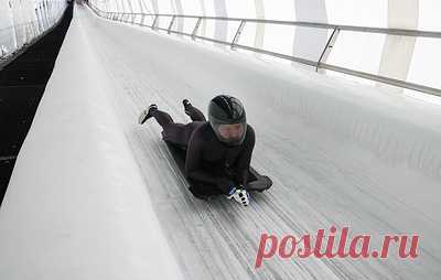 Семь российских бобслеистов внесены в базу "Миротворца". В список вошли Полина Князева, Алексей Лаптев, Алексей Ефимов, Иван Посашков, Даниил Кулешов, Анастасия Цыганова и Ростислав Гайтюкевич