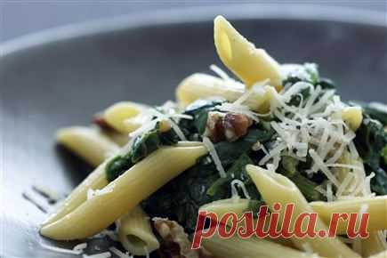 Torsdags-mad med pasta, spinat og flødesauce - Avisen.dk