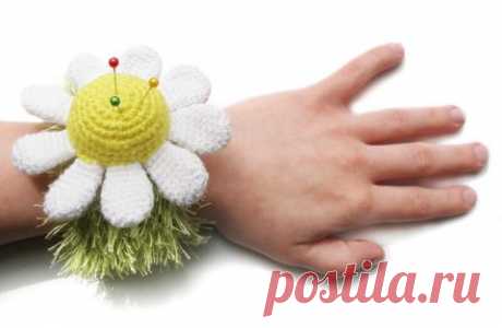 Игольница крючком, 18 авторских описаний и схем вязания с видео