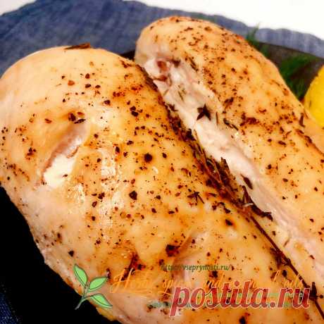 Как вкусно запечь куриную грудку в духовке со специями