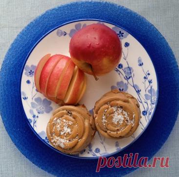 7 лучших рецептов недели от практиков Системы: творожные сырки, колбаса в кружке, кексы "Шарлотка", фруктово-творожная запеканка | Nice&Easy | Дзен