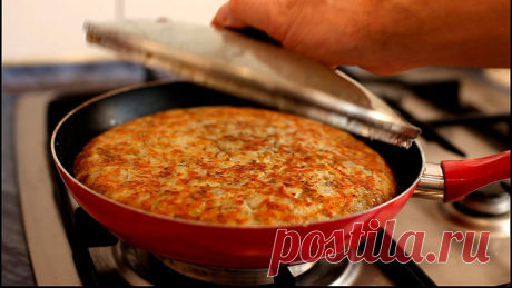 Луковый пирог на сковороде - каша из топора