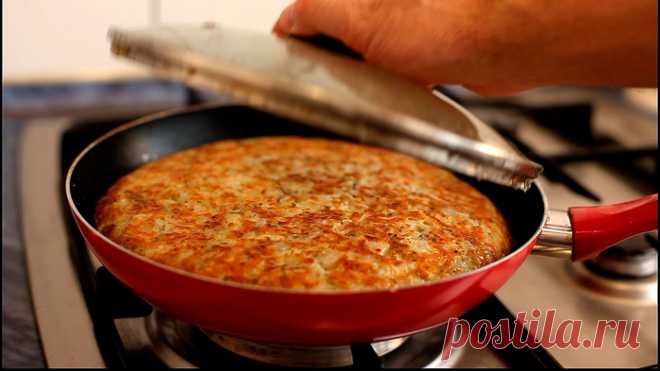 Луковый пирог на сковороде - каша из топора