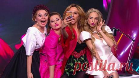 Видео с ритмично танцующими совами – пример репетиций Камеди вумен от Татьяны Морозовой