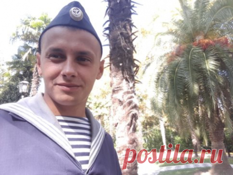Сегодня у моего сына Днюха.....Он на службе....Через месяц домой приеде