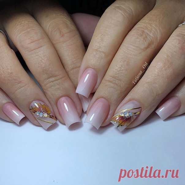 Запись на стене Нежный осенний маникюр 🍁