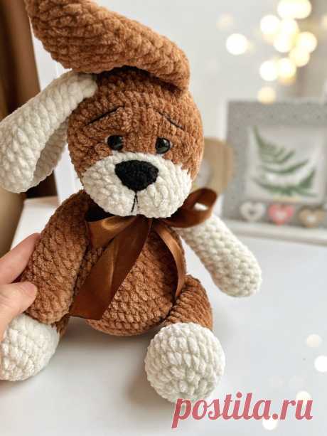 PDF Собачка крючком. FREE crochet pattern; Аmigurumi animal patterns. Амигуруми схемы и описания на русском. Вязаные игрушки и поделки своими руками #amimore - собака из плюшевой пряжи, пёс, плюшевая собачка, щенок, пёсик.