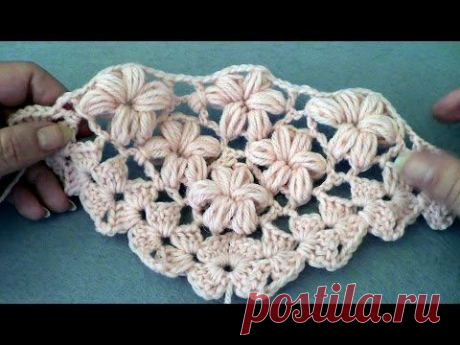 Шаль крючком объемными цветочками