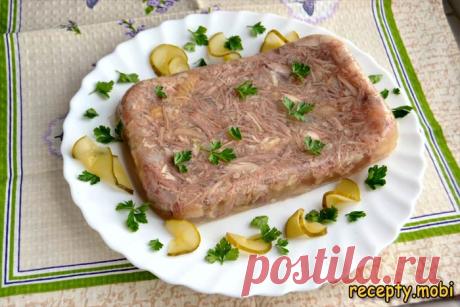 Вкусный холодец из свиных ножек и курицы
✅Ингредиенты
куриное филе - 4 шт. (1 кг);
свиные ножки - 2 шт. (900 г);
свиной хвост - 1 шт. (300 г);
лук - 1 шт;
морковь - 1 шт;
чеснок - 1 зубец;
соль - по вкусу.