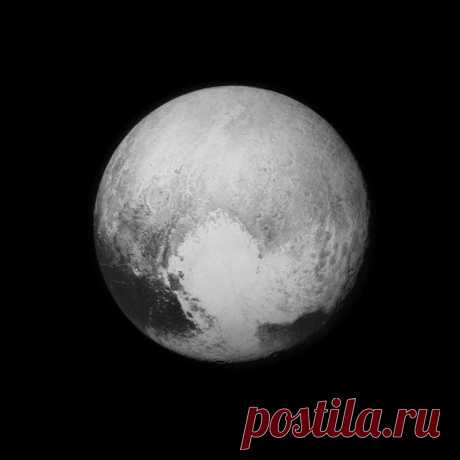 Плутон оказался больше, чем предполага / Физика невозможного!