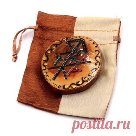 Амулет-оберег Руны резные Непрерывный рост доходов можжевельник