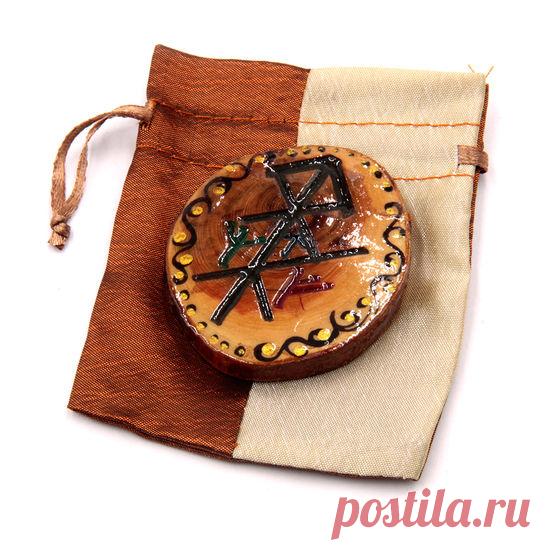 Амулет-оберег Руны резные Непрерывный рост доходов можжевельник