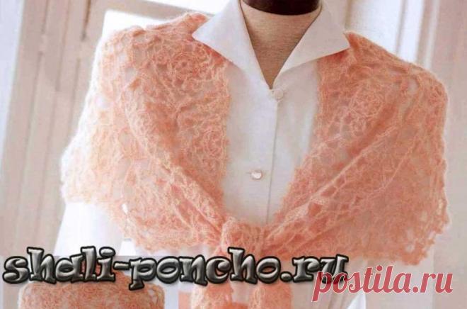 Косынка из шестиугольных мотивов