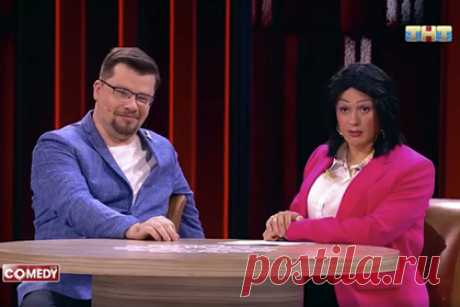 Гарик Харламов обратился к госпитализированной Гузеевой. Резидент Comedy Club Гарик Харламов обратился к ведущей шоу «Давай поженимся!» Ларисе Гузеевой, которая попала в больницу после заражения коронавирусом. Харламов начал с того, что его сообщение может показаться подписчикам насмешкой над актрисой. Тем не менее комик решил выразить слова поддержки Гузеевой.