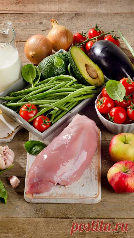 СМОТРИТЕ: Известный кардиолог Ренат Акчурин огласил список из 3 продуктов, снижающих давление и нормализующих сердечную деятельность.