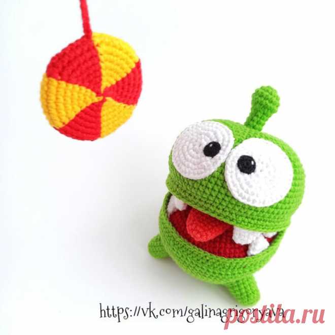 PDF Ам Ням крючком. FREE crochet pattern; Аmigurumi animal patterns. Амигуруми схемы и описания на русском. Вязаные игрушки и поделки своими руками #amimore - Ам Нямчик из игры Cut the Rope, Ам Ням из мультсериала "Приключения Ам Няма", Om Nom Stories.