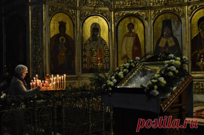 В Белгороде и Шебекино отменили ночные богослужения на Рождество. Богослужения решили не проводить из-за угрозы новых обстрелов.