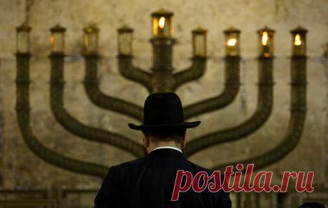 "С весельем и радостью каждый год восемь дней". Факты о Хануке