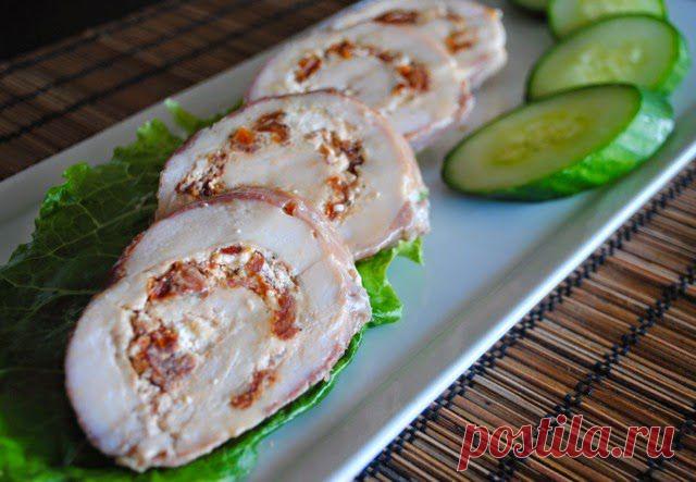 Невыразимая легкость кулинарного бытия...: Рулетики из курицы с козьим сыром и прошутто.