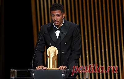Англичанин Джуд Беллингем признан лучшим молодым футболистом по версии France Football. Ранее англичане не выигрывали "Копа трофи"