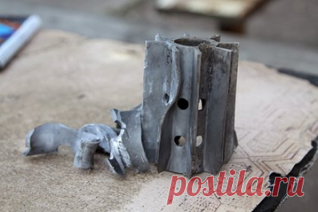 Граничащий с Украиной российский регион попал под обстрел. Рыльский район Курской области попал под обстрел со стороны Вооруженных сил Украины. Было зафиксировано больше 20 прилетов. Повреждены сети электроснабжения, в результате три населенных пункта — деревня Обеста, а также села Локоть и Новоивановка — остались без электричества. Жертв и пострадавших нет.