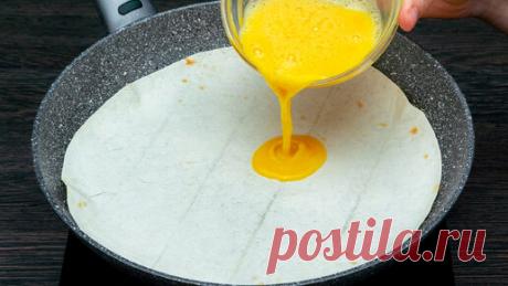 Восторг шикарная закуска! Век живи - век учись! Этот рецепт придумал гений, улётная закуска из лаваша и селедки. | Готовит Самира | Дзен