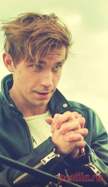 Александр Петров