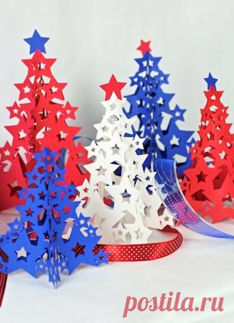 Ажурные ёлочки из звездочек: мастер-класс Ажурные ёлочки из звездочек: мастер-классАжурные ёлочки из звездочек это отличный вариант украшения рабочего стола.
