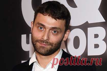 Журналиста Илью Красильщика заочно осудят за фейки о Вооруженных силах России. Басманный суд Москвы рассмотрит дело о фейках о Вооруженных силах (ВС) России в отношении журналиста и бывшего издателя «Медузы» (признана в РФ иноагентом и нежелательной организацией) Ильи Красильщика. Он разместил в соцсети публикацию с недостоверной информацией о действиях российских военных в украинской Буче.