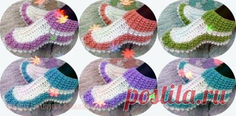 Следочки  спицами.
 1) Набрать нужное количество петель,тапочки вязать сверху.вяжем рисунком :1-й ряд: (лиц. сторона) Нитью А, 1 лиц. п.
* 1 снятая изн. п., 1 лиц. п., повт. от * до конца ряда.
2-й ряд: 1 лиц. п., * нить перед изделием,
1 снятая изн. п., нить за изделием, 1 лиц. п., повт. от* до конца ряда.
3-й ряд: Нитью Б, 2 лиц. п., * 1 снятая изн. п., 1 лиц. п., повт. от * до поел, п., 1 лиц. п.
4-й ряд: 2 лиц. п., * нить перед изделием,
1 снятая изн. п., нить за издел...