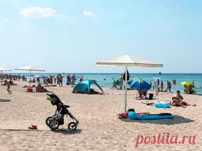 Отдых на море в Штормовом |
Поселок Штормовое расположен на самом берегу Черного моря, в удивительном по своей красоте месте Крыма, недалеко от г. Евпатория. Мягкий морской климат, прекрасные мелководные природные пляжи Штормового и лечебные грязи создают идеальные условия для лечебного, семейного и активного отдыха.