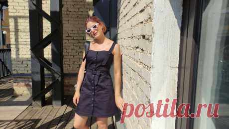 Как сшить джинсовый сарафан по фигуре. МК. Лекала+видео по пошиву.  Пятница, 20 Февраля 2018 г. 03:28 + в цитатник
Как сшить джинсовый сарафан Покрой сарафана и особенности ткани Для того чтобы сшить сарафан из джинсовой ткани необходимо знать некоторые особенности покроя данного изделия.
Сарафан имеет расклешенную юбку, а сам низ изделия и полочки выкроены в форме трапеции.
При этом линия талии располагается на средней части переда.
А длина изделия определяется длиной юбки.
Сшить сарафан дост…