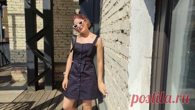 Как сшить джинсовый сарафан по фигуре. МК. Лекала+видео по пошиву.  Пятница, 20 Февраля 2018 г. 03:28 + в цитатник
Как сшить джинсовый сарафан Покрой сарафана и особенности ткани Для того чтобы сшить сарафан из джинсовой ткани необходимо знать некоторые особенности покроя данного изделия.
Сарафан имеет расклешенную юбку, а сам низ изделия и полочки выкроены в форме трапеции.
При этом линия талии располагается на средней части переда.
А длина изделия определяется длиной юбки.
Сшить сарафан дост…