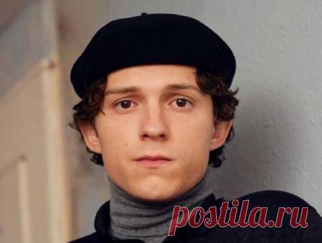 Том Холланд сдержал обещание: актер пригласил на съемки мальчика, спасшего сестру от собаки