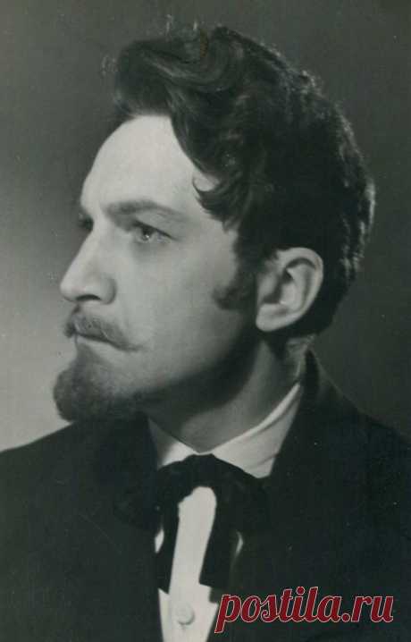 Лев Поляков, 24 апреля, 1927
• 26 января 2001