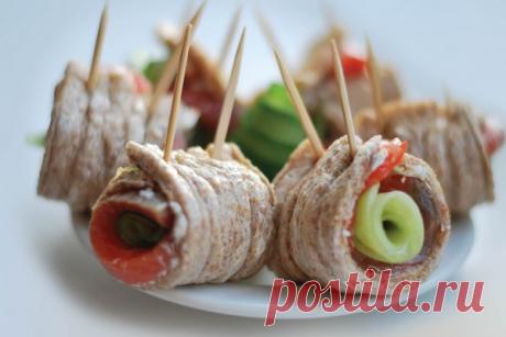 Закусочные роллы из хлебцов