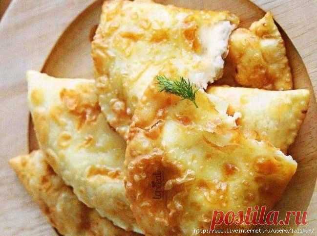 Вкусные домашние чебуреки.