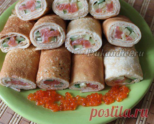 Блинные рулеты из лосося | Диета Дюкана

Блины (по рецепту Дюкана),
майонез (по рецепту Дюкана),
малосольный лосось,
свежий огурец.

Испечь блины. Приготовить майонез. Рыбу и огурец порезать на тонкие полоски.
Каждый блин намазать майонезом, положить полоски лосося и огурца.



Завернуть в рулеты и порезать на несколько частей.