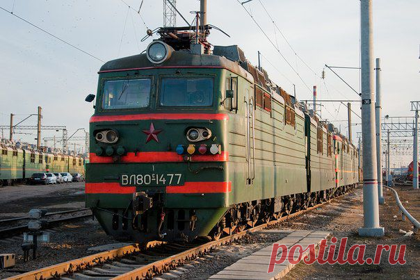 ВЛ80