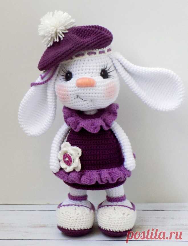 PDF Зайка Злата. FREE amigurumi crochet pattern. Бесплатный мастер-класс, схема и описание для вязания амигуруми крючком. Вяжем игрушки своими руками! Зайка, кролик, заяц, зайчик, rabbit, hare, bunny, hase, lebre, lapin, coelhinho. #амигуруми #amigurumi #amigurumidoll #amigurumipattern #freepattern #freecrochetpatterns #crochetpattern #crochetdoll #crochettutorial #patternsforcrochet #вязание #вязаниекрючком #handmadedoll #рукоделие #ручнаяработа #pattern #tutorial #häkeln #amigurumis