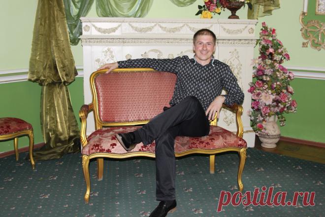 На свадьбе...