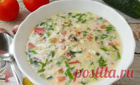 Вкусняшки: Окрошка с курицей и помидорами