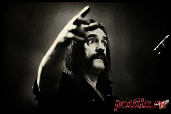 Прощайте, сэр Лемми: не стало лидера группы Motorhead