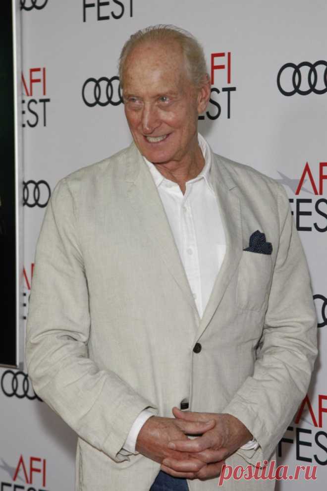 Чарльз Дэнс