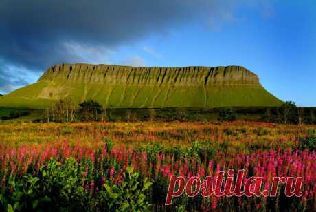 Гора Бен Балбен в графстве Слайго.
