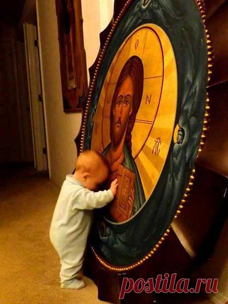 ЖЕЛАЮ ВСЕМ ДОБРА И МЫСЛЕЙ СВЕТЛЫХ....